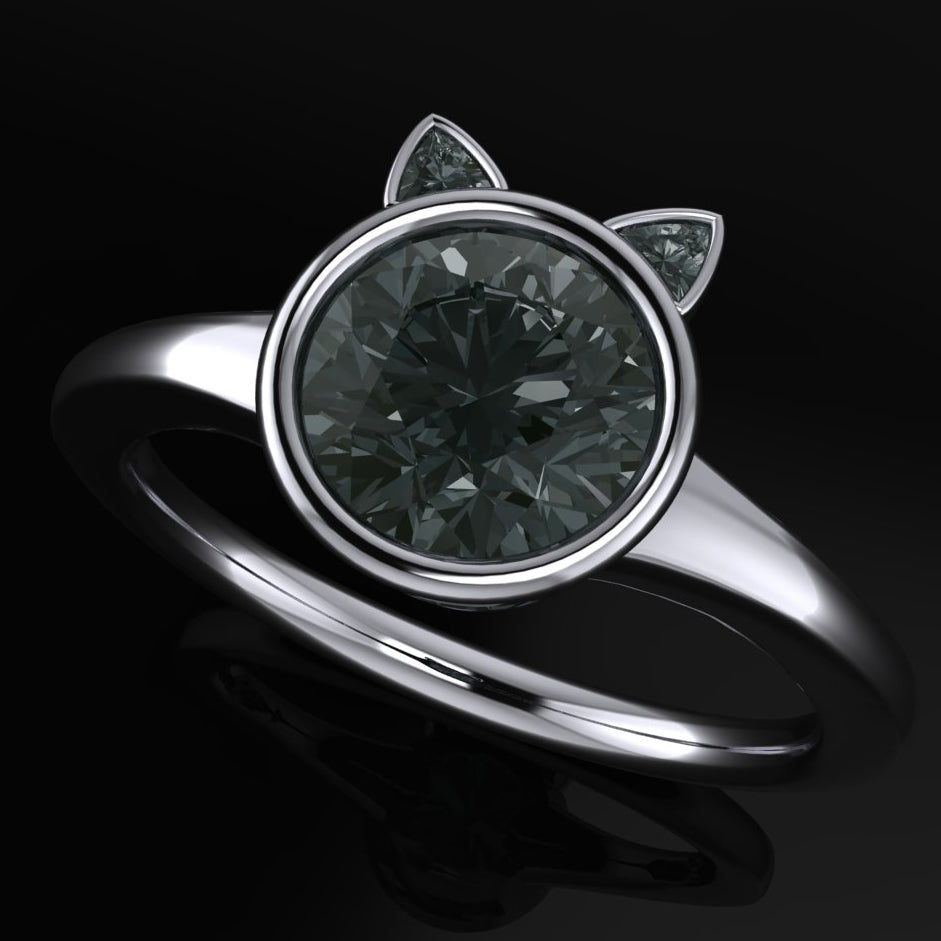 round cat shaped moissanite ring - black cat version